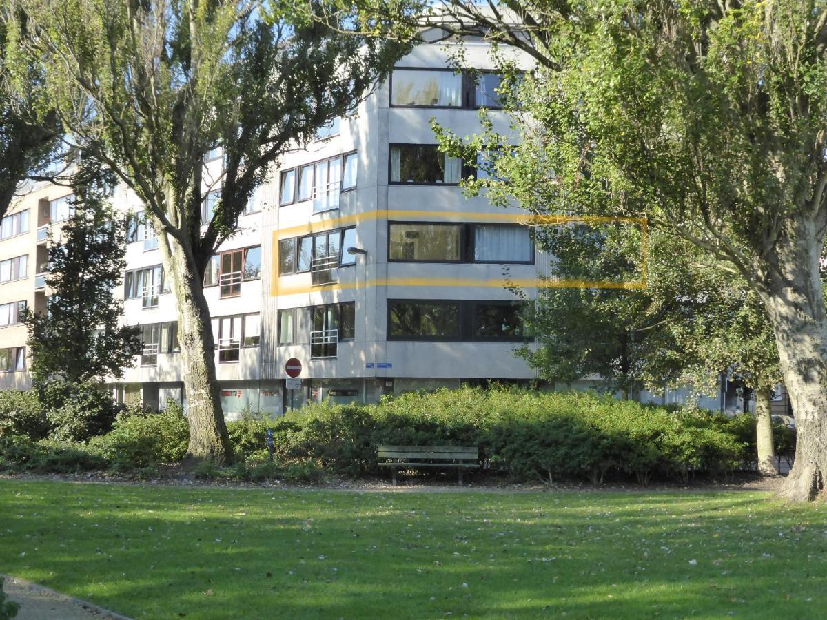 Vanden Broeck Apartment Ostend Exterior photo